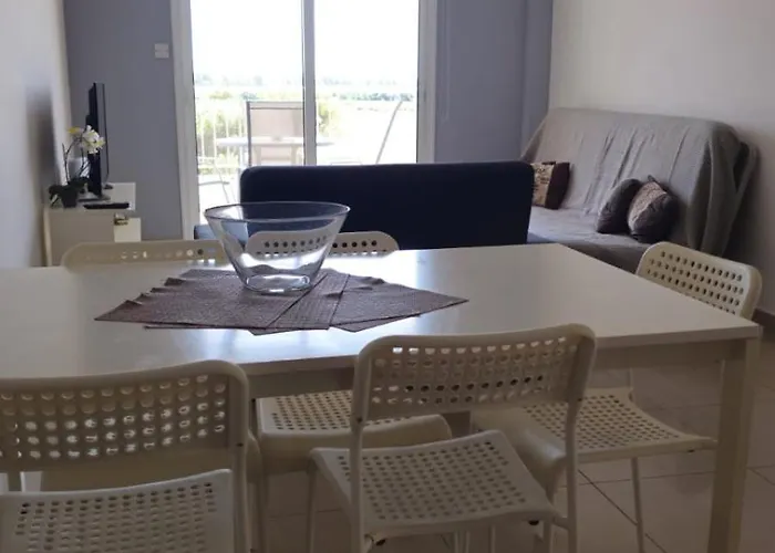 Obv 5201 Apartment *